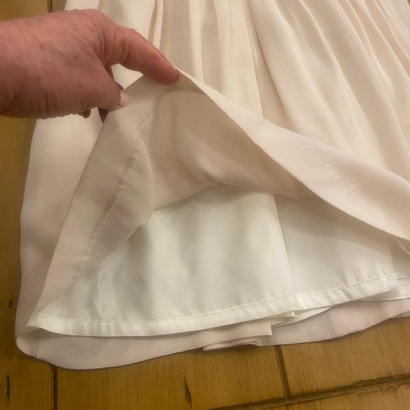 Kenzie Women’s Sleeveless Elegant Short Cream Dress Pearl Beads Accents size 4 - Picture 9 of 17